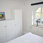 Am Rosenhain 14 Nr 01 *